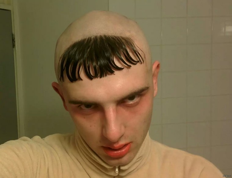 Некрасивое мужское лицо