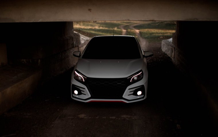 Лада Веста на черном фоне