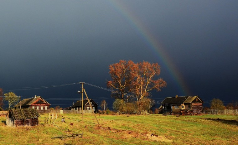 Обои на рабочий стол дождь в деревне