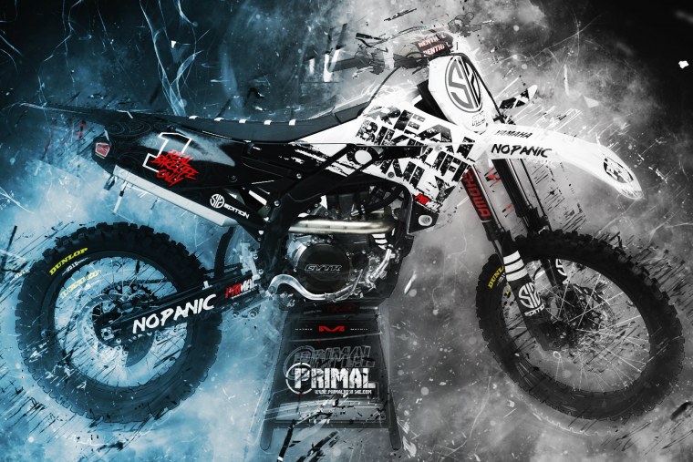 Супермото мотоцикл белый