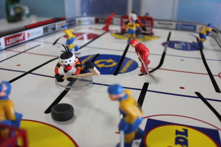 Шайбу шайбу мультфильм 1964