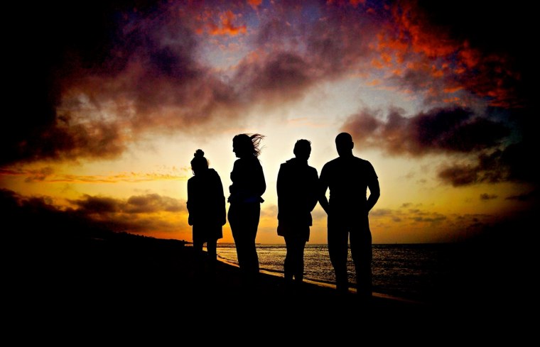 Светлый силуэт друга