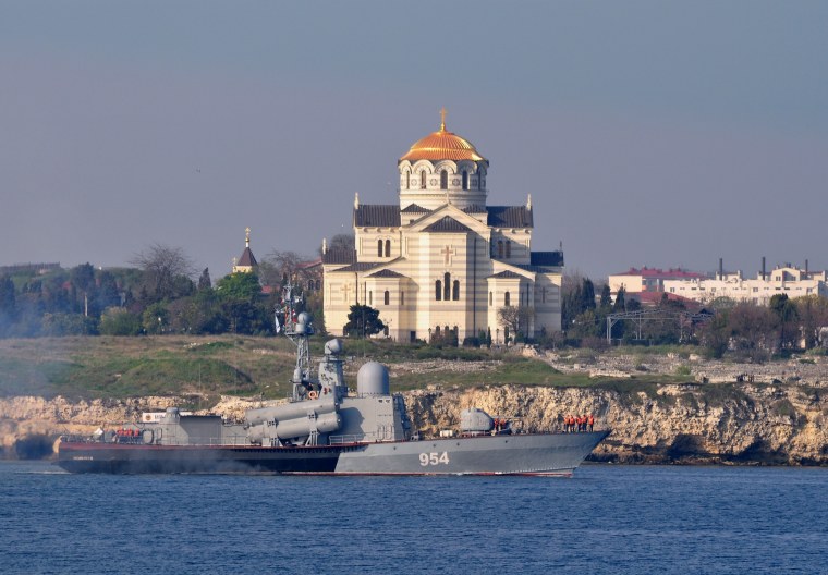 Севастополь памятник затопленным