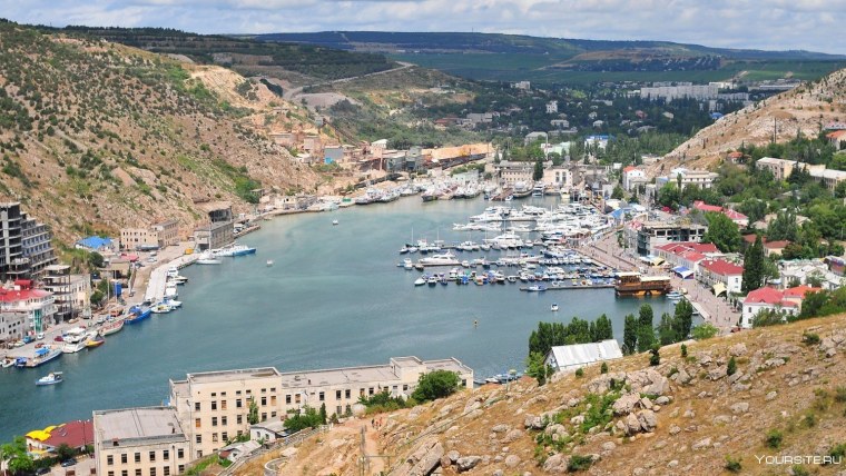 Балаклавская бухта вид сверху