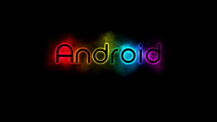 Цветные надписи на черном фоне