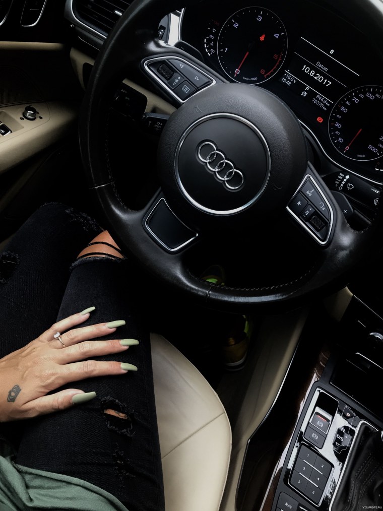 За рулем Ауди