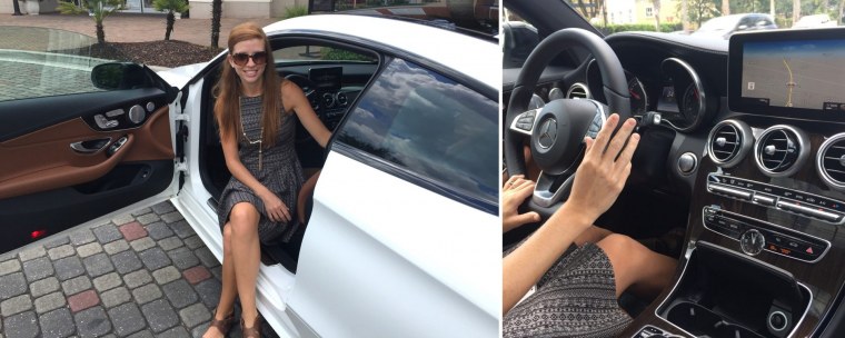 Девушка в салоне Мерседеса