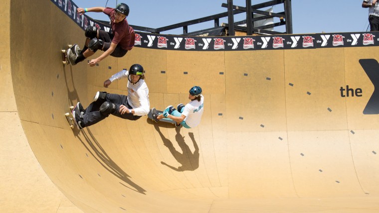 Скейт вид сбоку