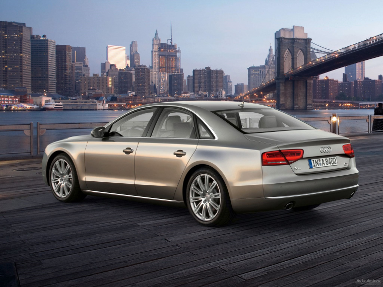 Ауди а8l 2010