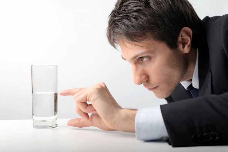 Пессимист это человек который