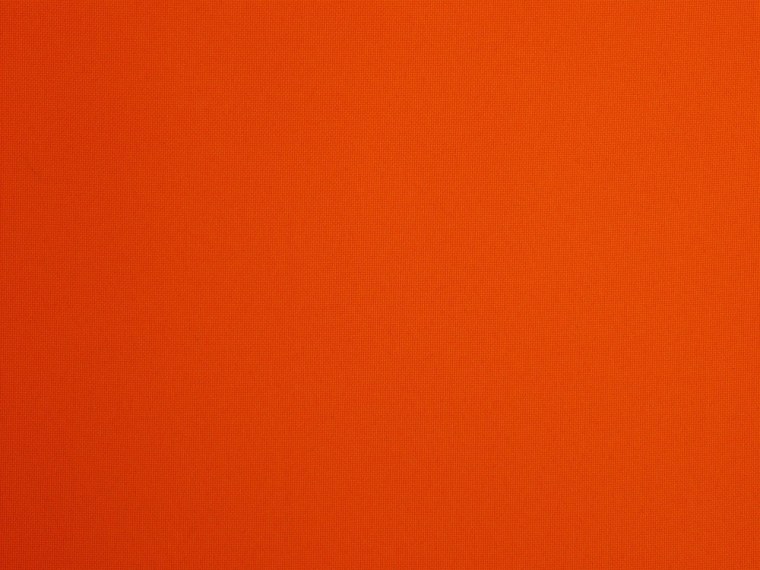 Оранжевый цвет