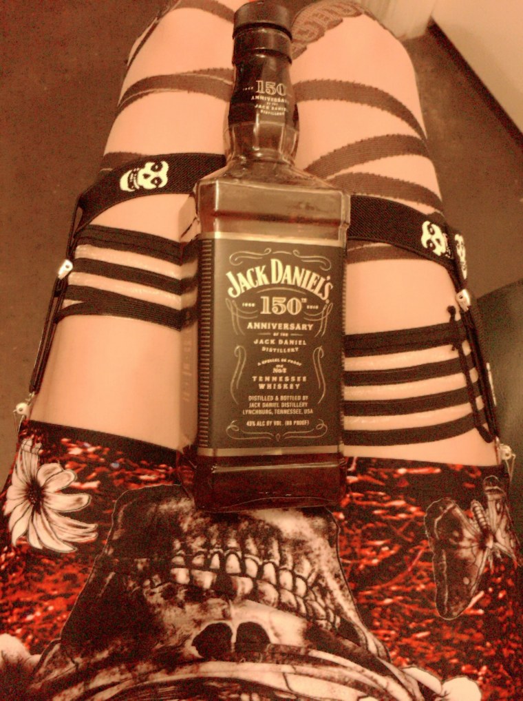 Jack Daniels девушки