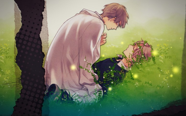 Парень лежит на траве арт