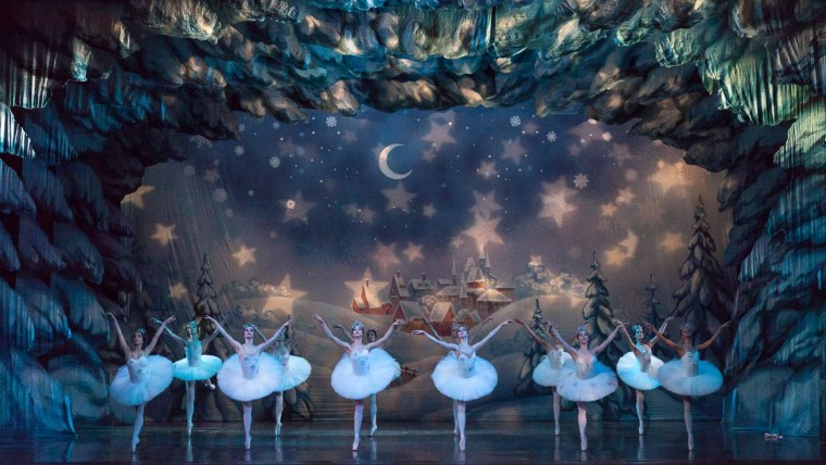 Елка Москонцерт Холл Щелкунчик