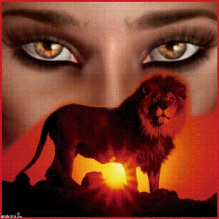 Женщина львица