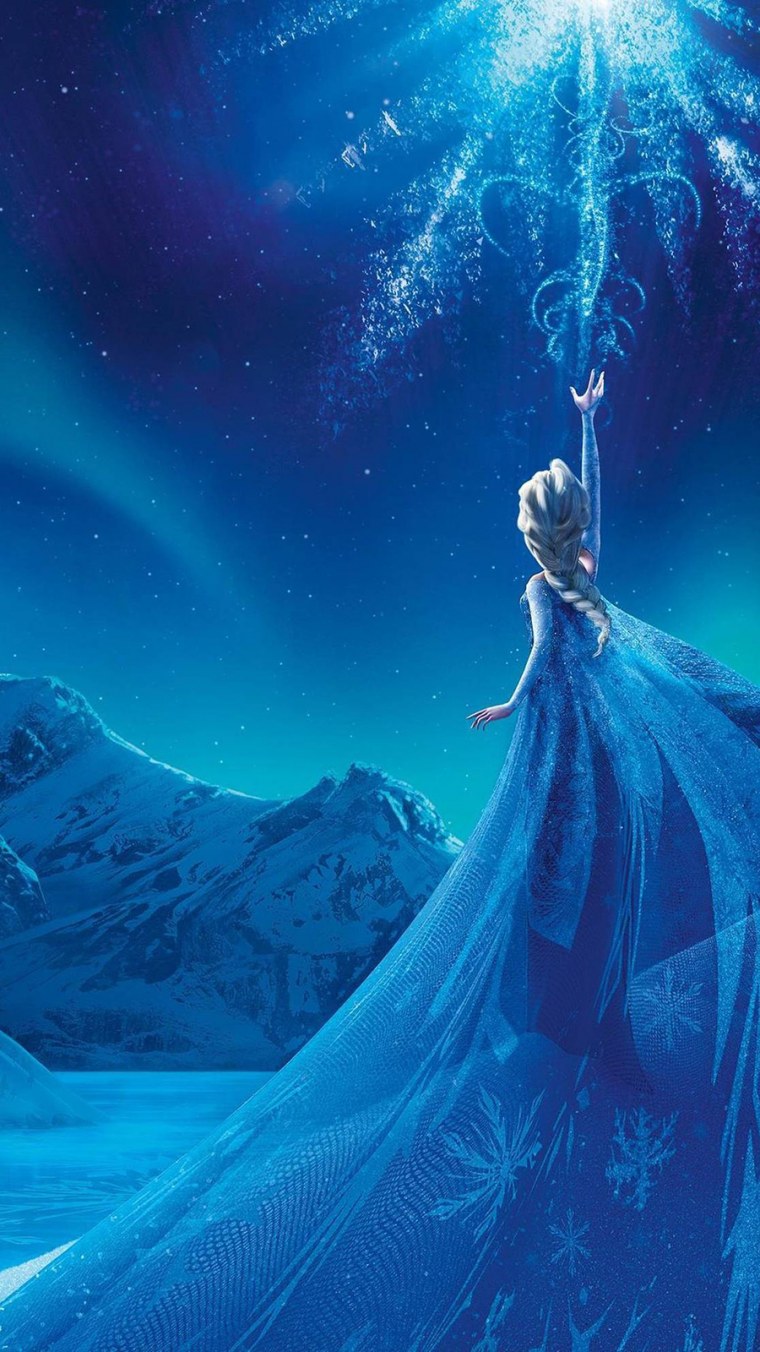 Девушка в платье фэнтези