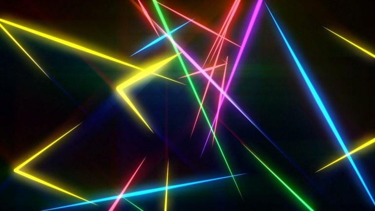 Неоновый круг на черном фоне