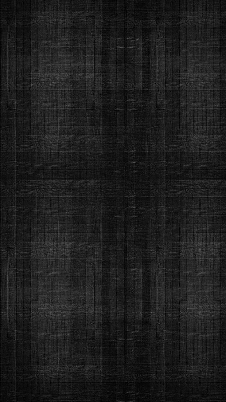 Красивые темные листья