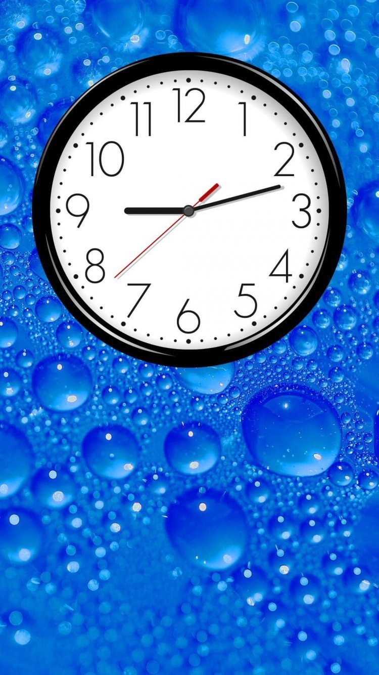 Аналоговые часы на экран