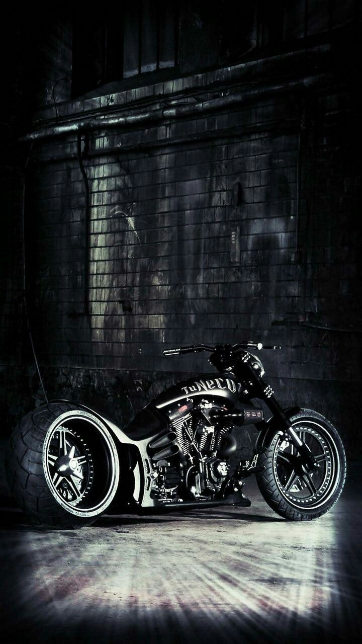 Чоппер мотоцикл черный