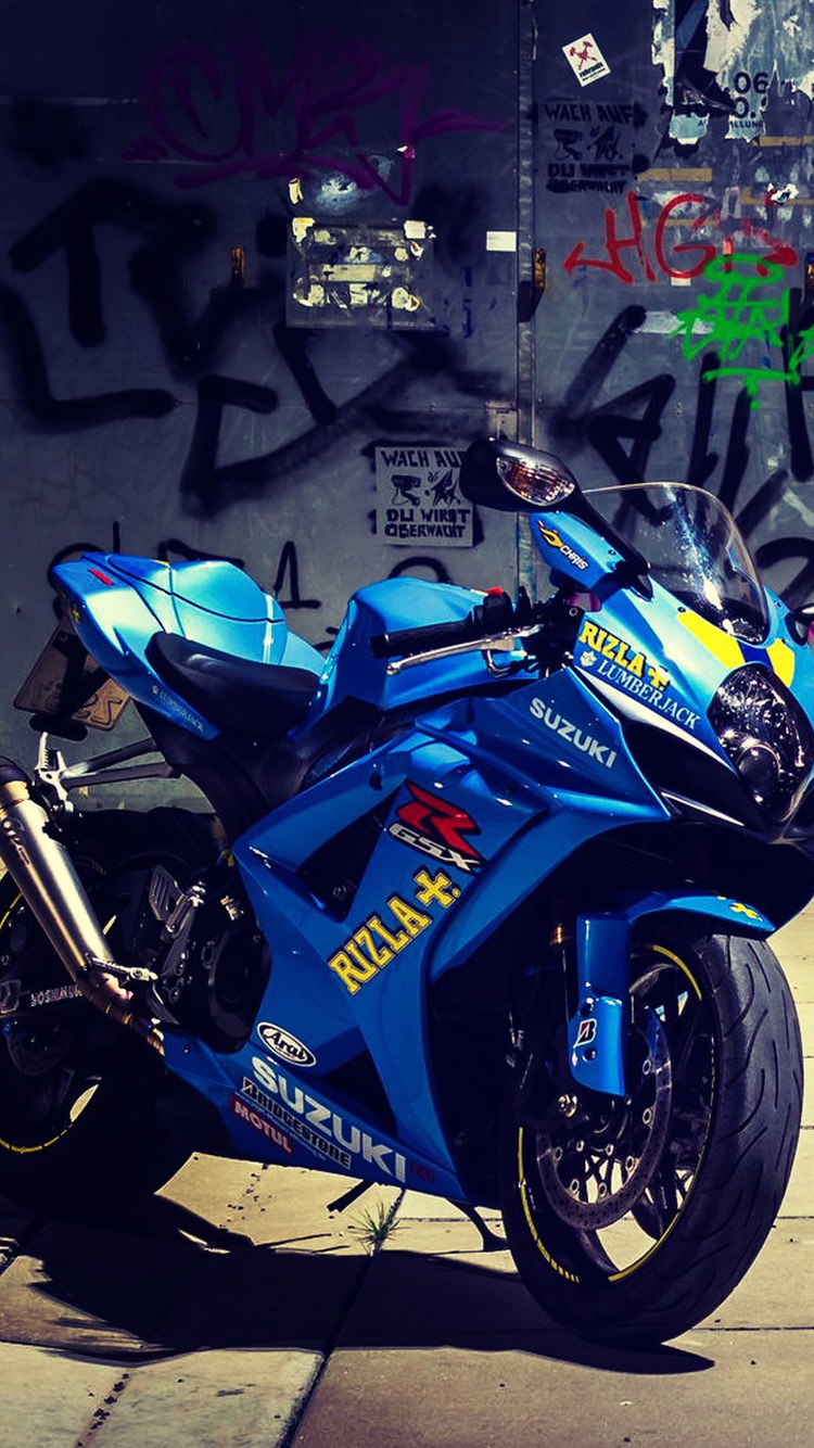 Suzuki GSXR 1000 k8 обои