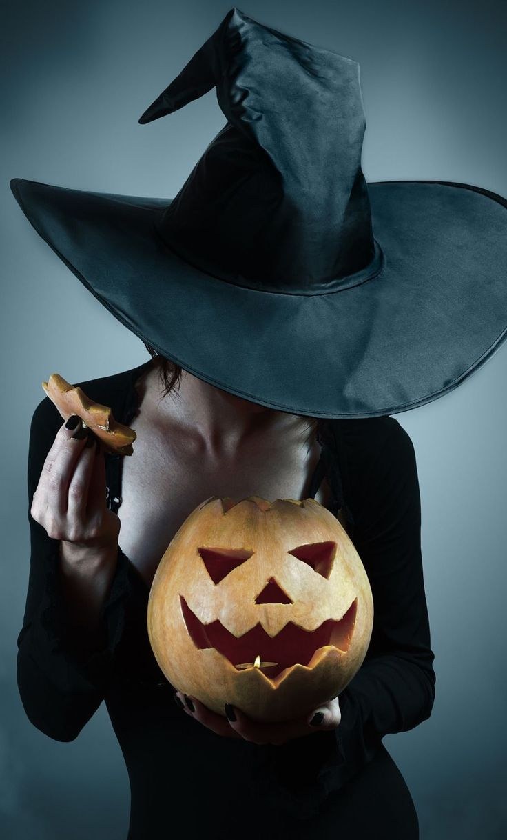 Фотосессия с тыквой на Хэллоуин