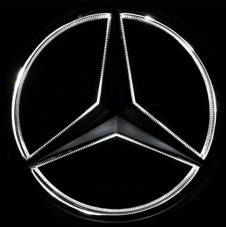 Mercedes Benz logo 2011