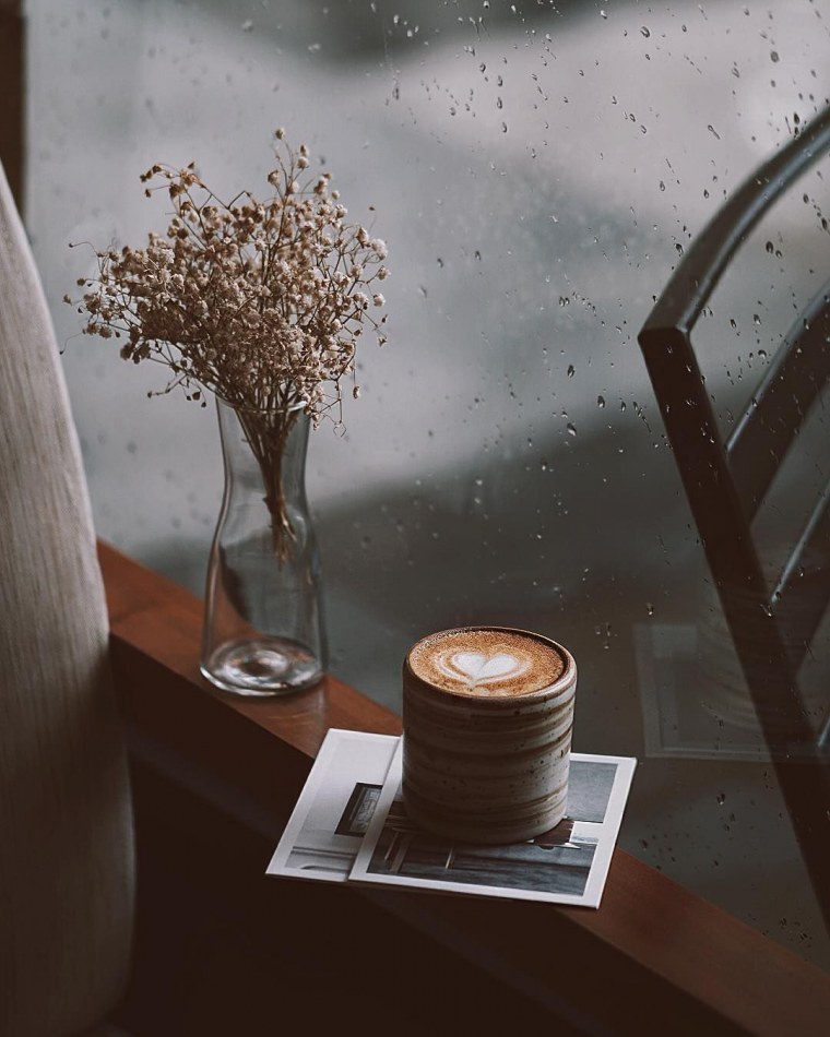 Кофе дождливое утро