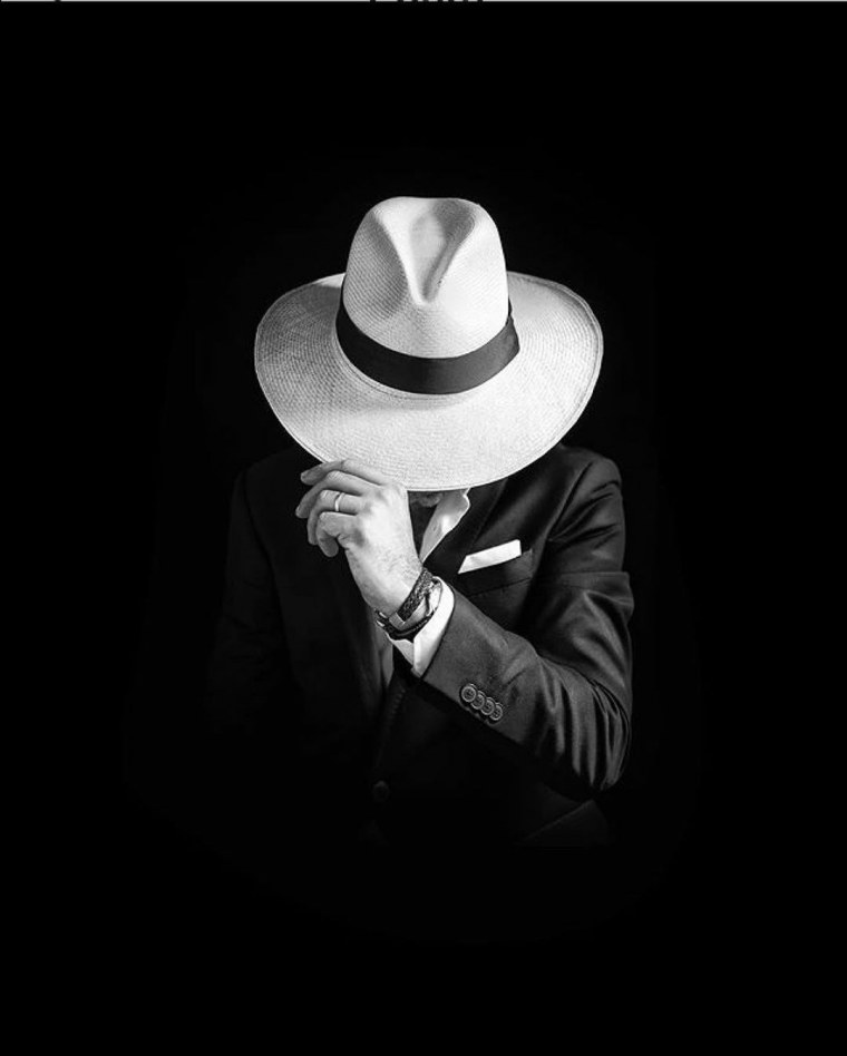 Человек в шляпе