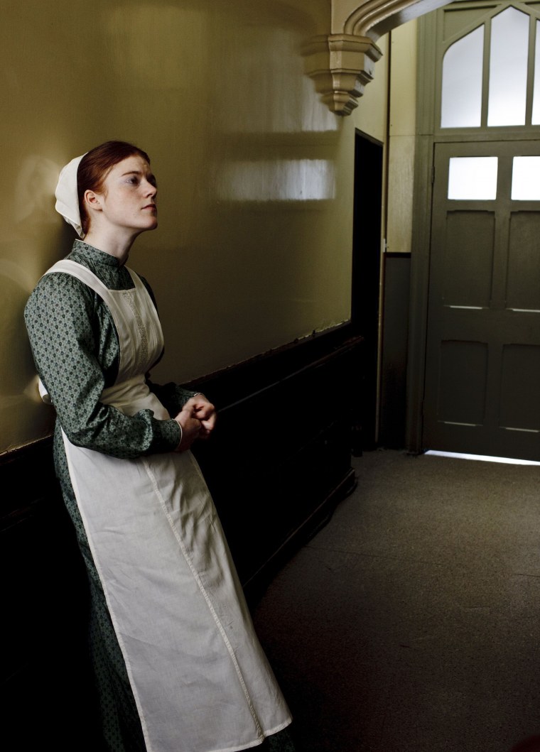 Роуз Лесли аббатство Даунтон