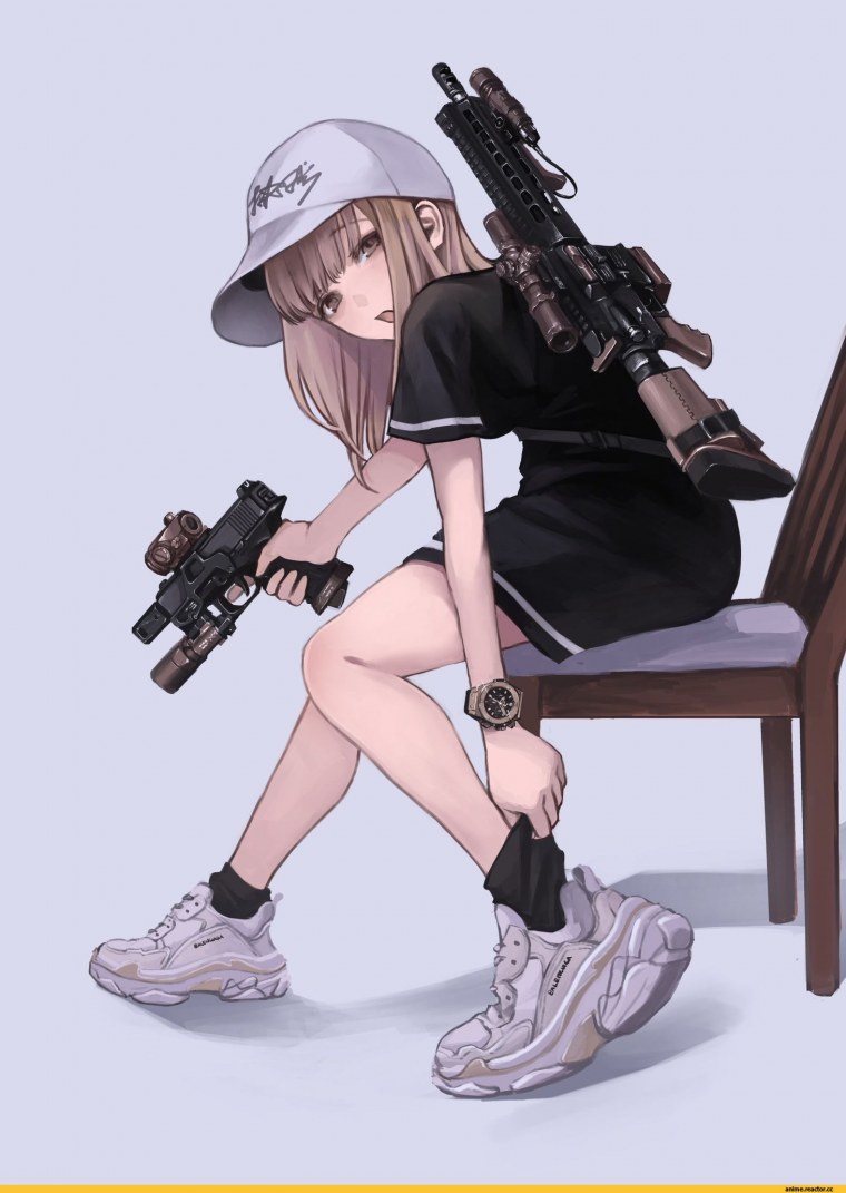 Тян с пистолетом