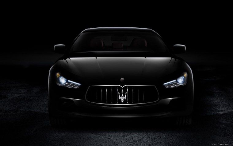 Мазерати Леман