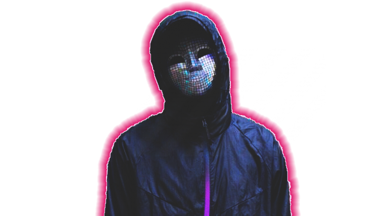 Парень в маске