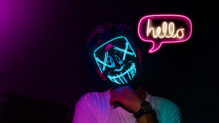 Обои с неоновым человеком