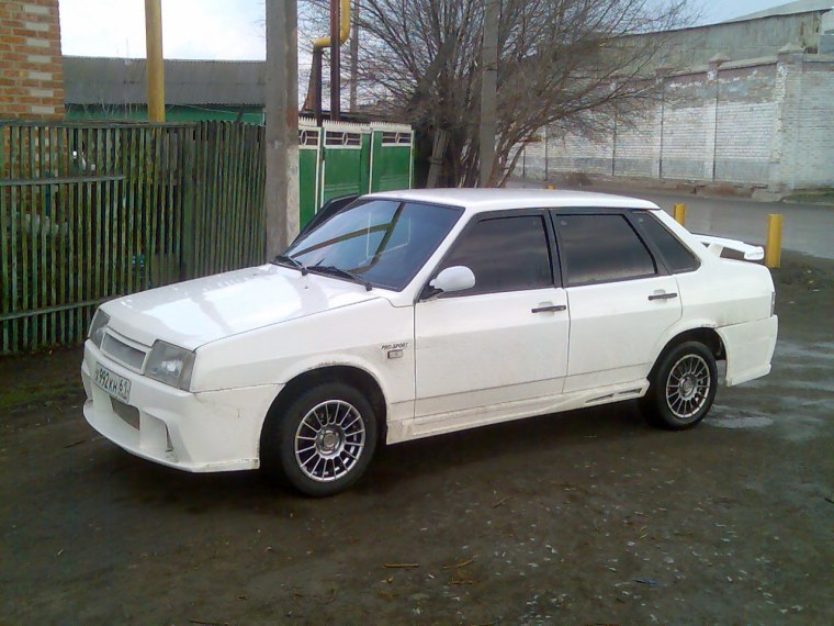ВАЗ 99 белая