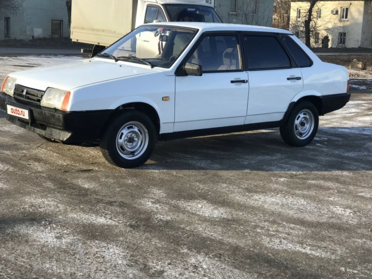 ВАЗ 99 белая