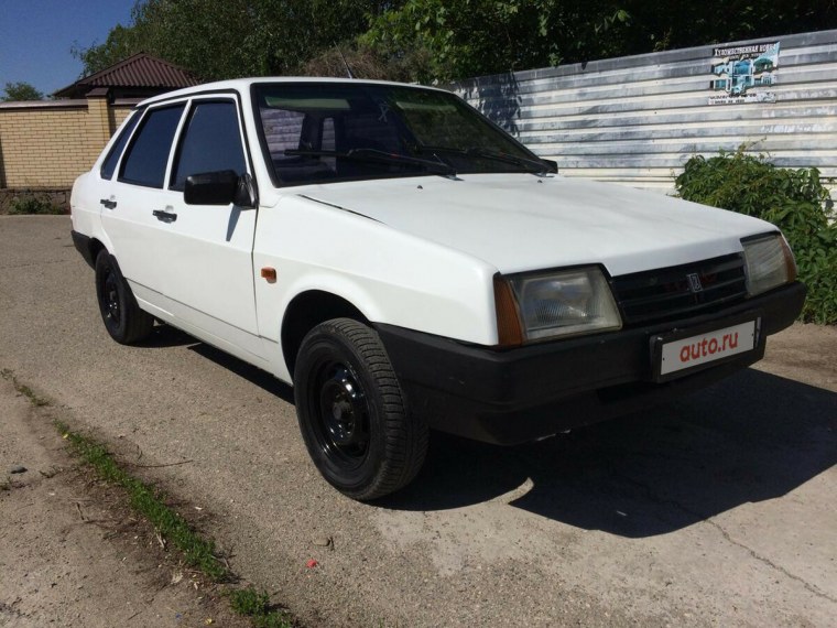ВАЗ 99 белая