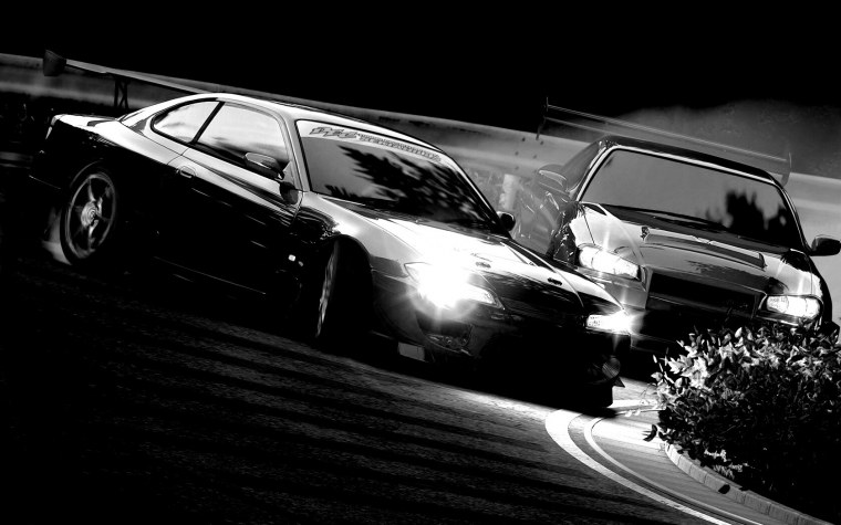 Дрифт машина на черном фоне