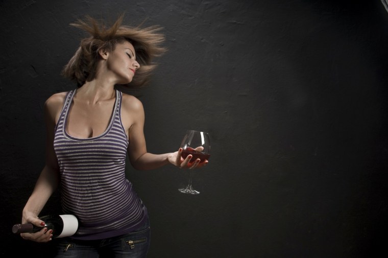 Красивые девушки и алкоголь