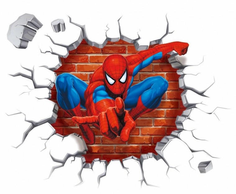 Человек паук на стене