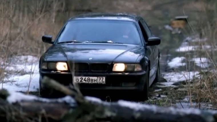 БМВ 750i из бумера