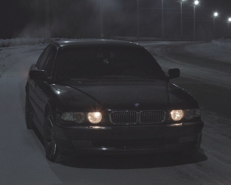BMW 7 e38 зима