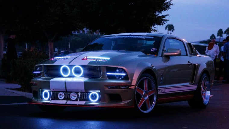 Ford Mustang gt Neon
