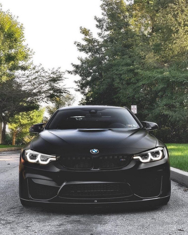 BMW m4 f82 Black Matte