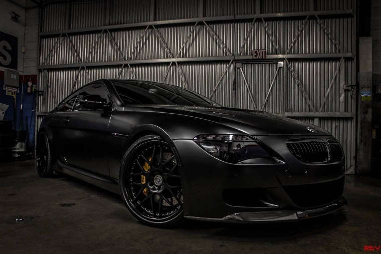 BMW m6 черная