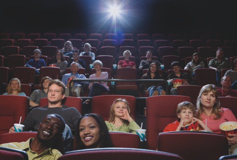 Зрители в кинотеатре