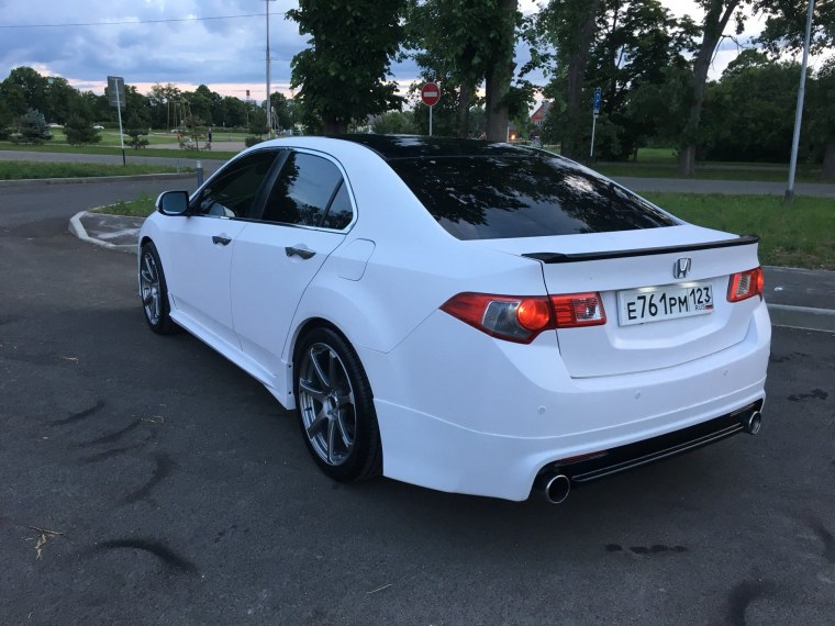 Honda Accord 8 белый