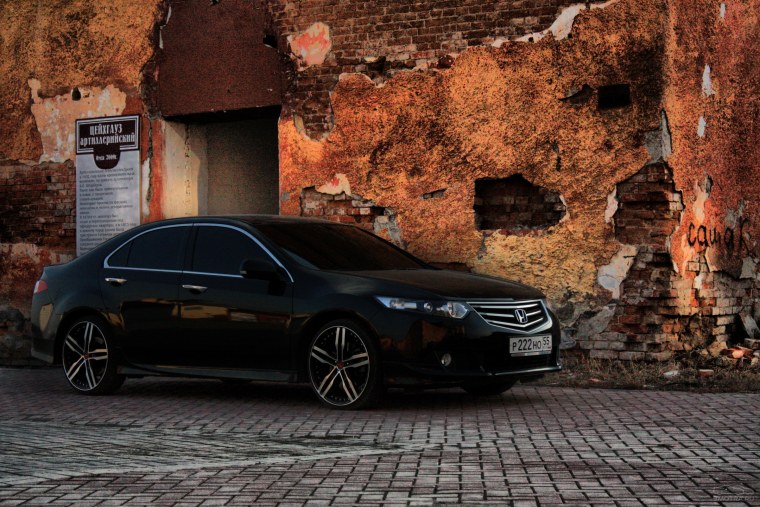 Хонда Аккорд 8 черная