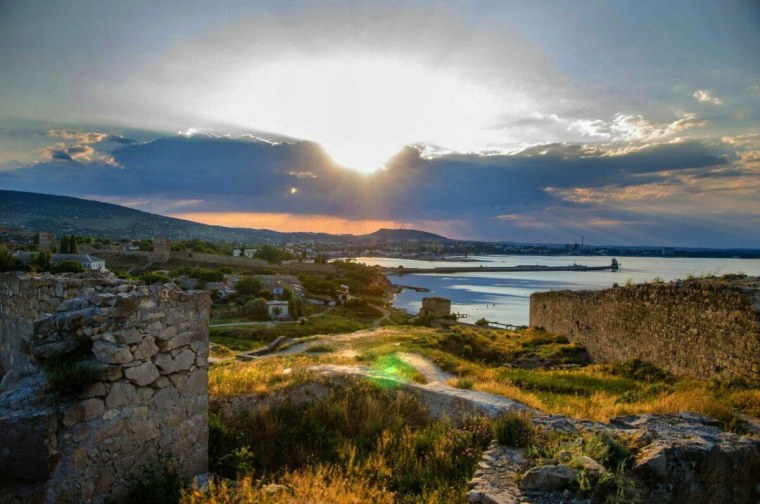 Тихая бухта Коктебель