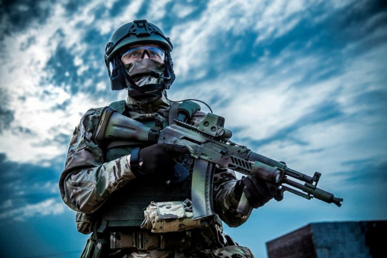 Крутой спецназовец